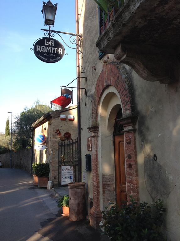 La Romita Ospitalita Rurale Familiare Villa Montisi Luaran gambar
