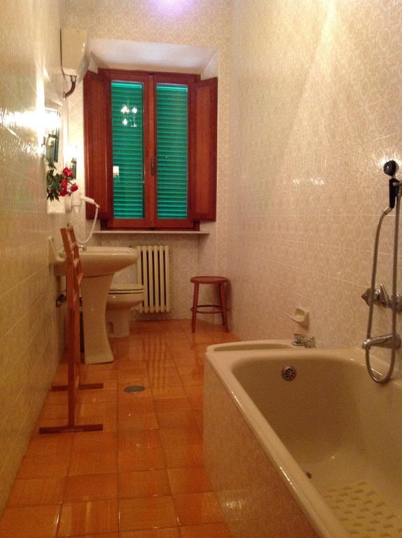 La Romita Ospitalita Rurale Familiare Villa Montisi Bilik gambar