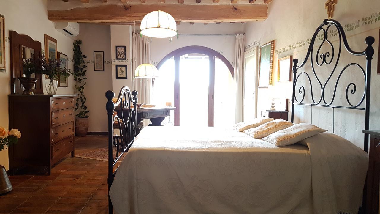 La Romita Ospitalita Rurale Familiare Villa Montisi Luaran gambar