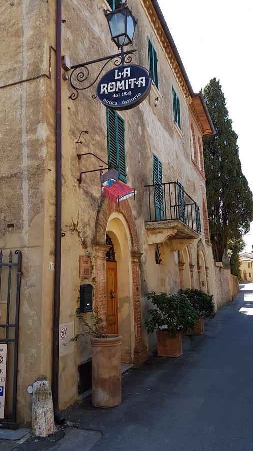 La Romita Ospitalita Rurale Familiare Villa Montisi Luaran gambar